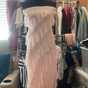 Elegant Pink Lace Strapless Dress